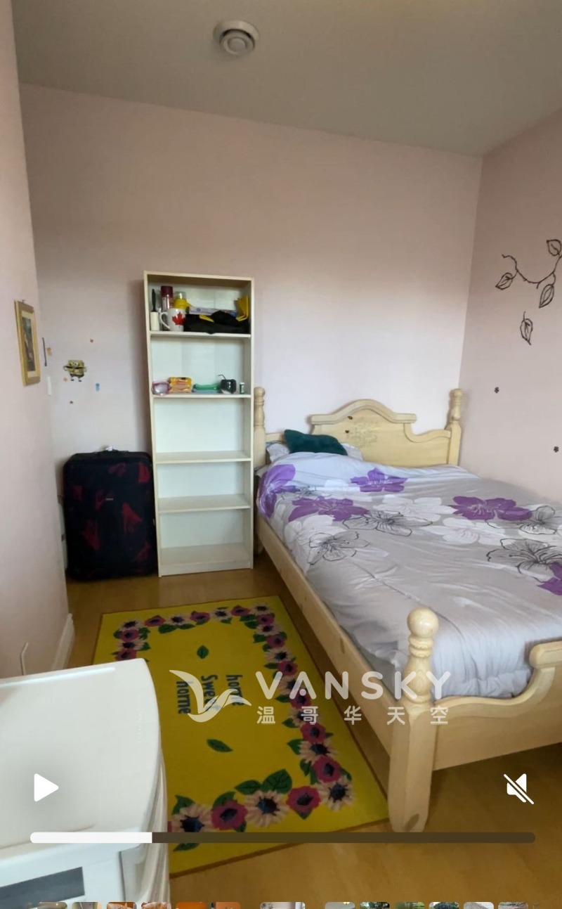 260103005114_Rose Bedroom with Private Bath3.jpeg